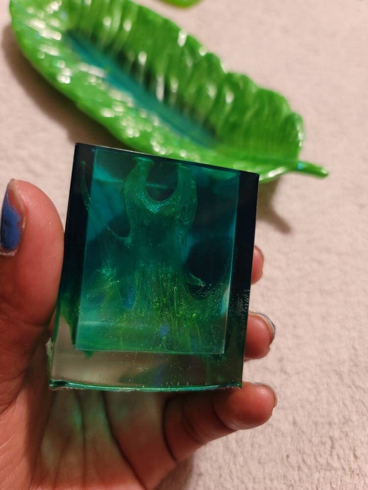 Emerald/Green Flamed Cube Container