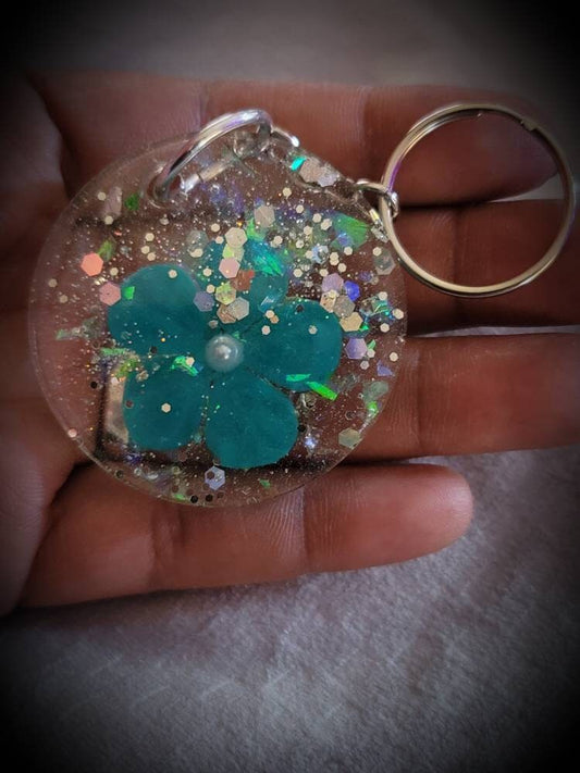 Pretty Blue Flower Glittery Keychain