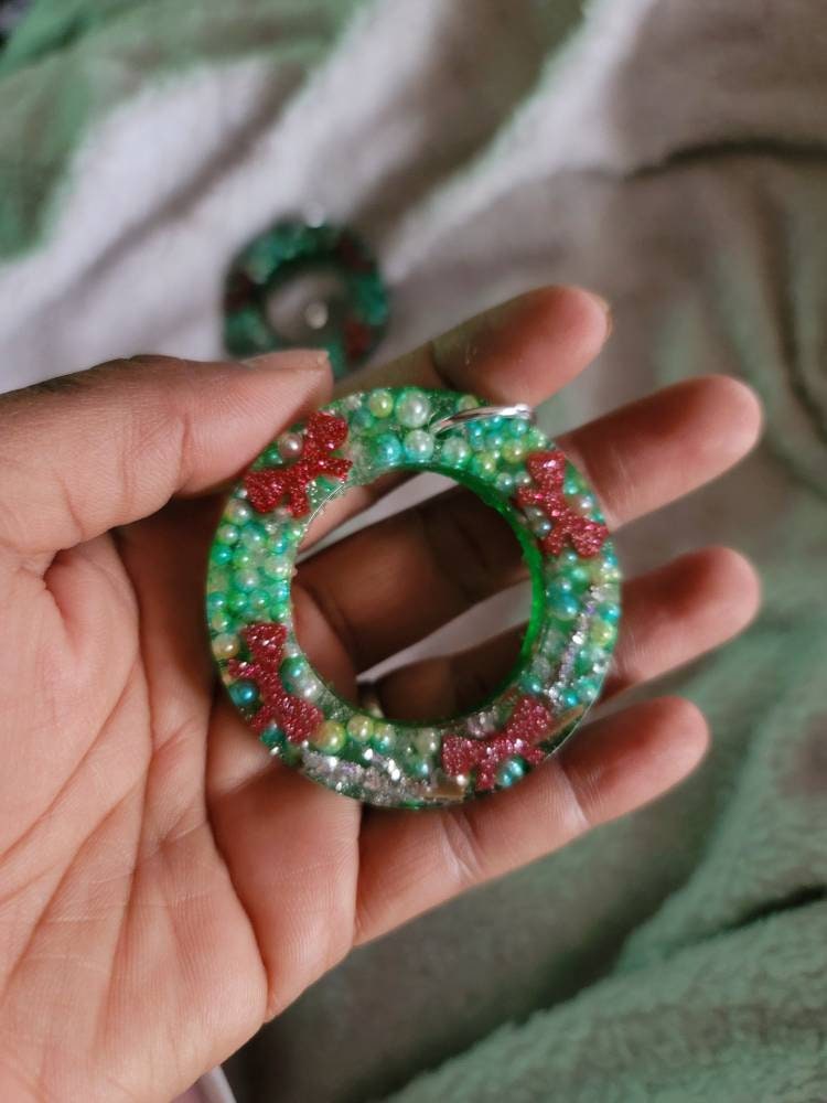 Christmas Wreath with Ribbons Resin Keychain